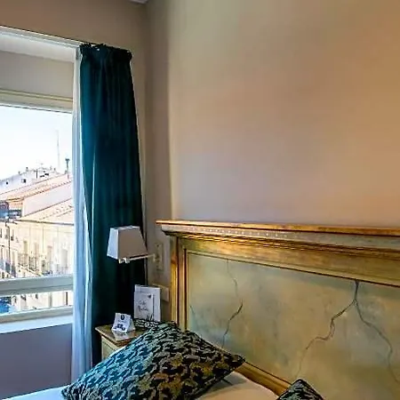 Soho Boutique 4*